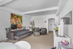 353 W 56th St, New York City, NY 10019 - Photo 3