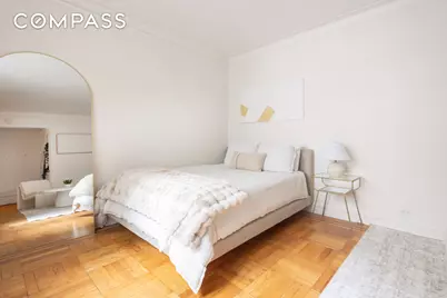 303 E 37th Street #3A, New York City, NY 10016 - Photo 3