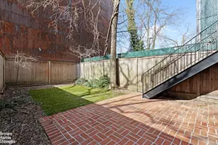 432 W 162nd St, New York City, NY 10032 - Photo 9