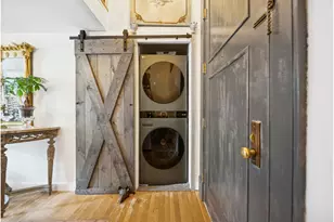 240 Centre St, New York City, NY 10013 - Photo 11
