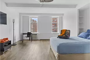 410 W 24th St, New York City, NY 10011 - Photo 5