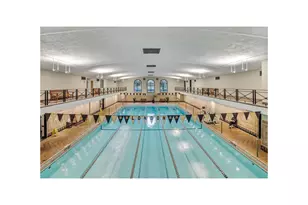 410 W 24th St, New York City, NY 10011 - Photo 13