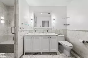 272 W 86th St, New York, NY 10024 - Photo 9