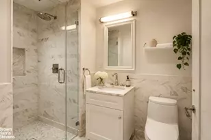 272 W 86th St, New York City, NY 10024 - Photo 19