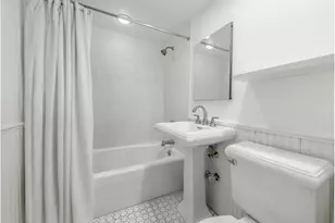 301 E 64th St, New York City, NY 10065 - Photo 5