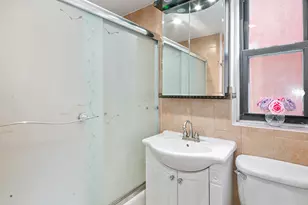 220 E 54th St, New York City, NY 10022 - Photo 7
