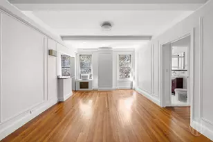 325 W 45th St, New York City, NY 10036 - Photo 3