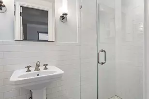 325 E 79th St, New York City, NY 10075 - Photo 11