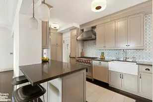 8 E 96th St, New York City, NY 10128 - Photo 5