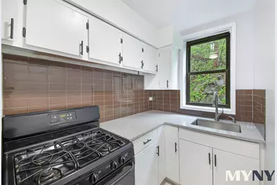 5235 Post Road #2C, New York City, NY 10471 - Photo 5
