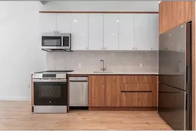 161 Lenox Road #512, New York City, NY 11226 - Photo 3