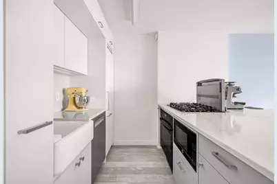 225 Rector Place #9J, New York, NY 10280 - Photo 5