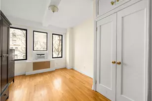 118 W 72nd St, New York, NY 10023 - Photo 1
