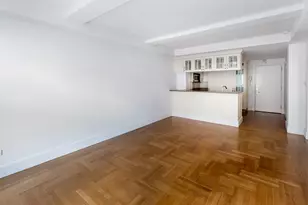 27 W 72nd St, New York, NY 10023 - Photo 3