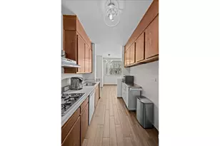 555 Kappock St, New York City, NY 10463 - Photo 9