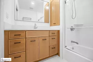 81 1st Pl, Brooklyn, NY 11231 - Photo 9