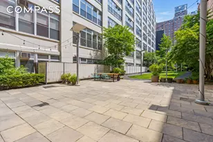 970 Kent Ave, Brooklyn, NY 11205 - Photo 17