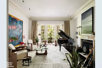208 E 62nd Street, New York City, NY 10065 - Photo 1