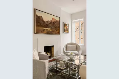 362 W 19th Street, New York City, NY 10011 - Photo 3