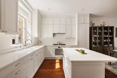 362 W 19th Street, New York City, NY 10011 - Photo 5