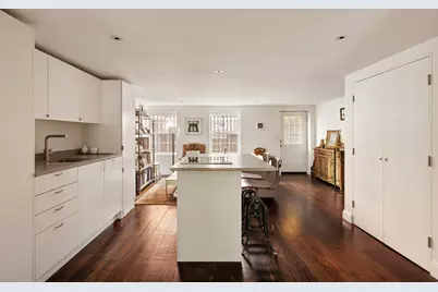 362 W 19th Street, New York City, NY 10011 - Photo 17