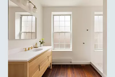 362 W 19th Street, New York, NY 10011 - Photo 17