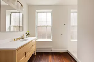 362 W 19th St, New York, NY 10011 - Photo 17