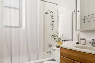 51 W 81st St, New York City, NY 10024 - Photo 5
