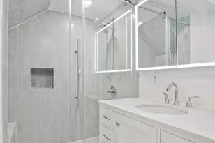 1581 Bergen St, New York City, NY 11213 - Photo 3