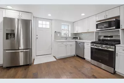 1581 Bergen Street, New York City, NY 11213 - Photo 5