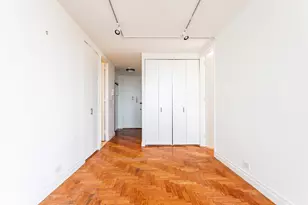 350 W 50th St, New York City, NY 10019 - Photo 19