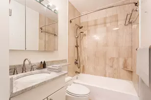 350 W 50th St, New York City, NY 10019 - Photo 25