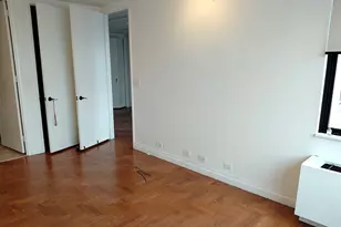 350 W 50th St, New York City, NY 10019 - Photo 11