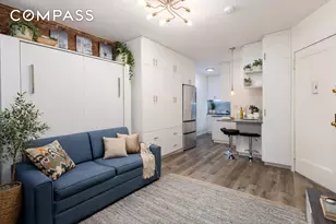 130 W 71st St, New York, NY 10023 - Photo 1