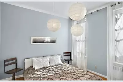 28 Perry Street #4R, New York, NY 10014 - Photo 7