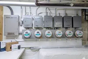 4612 Murdock Ave, New York City, NY 10466 - Photo 15