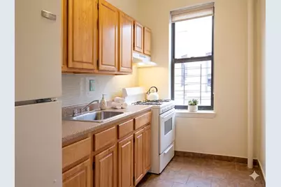 4612 Murdock Avenue, New York City, NY 10466 - Photo 9