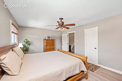 15 Hickory Circle, New York, NY 10312 - Photo 25