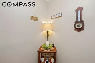 15 Hickory Cir, New York City, NY 10312 - Photo 21