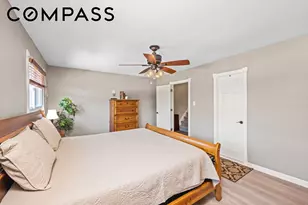 15 Hickory Cir, New York City, NY 10312 - Photo 25