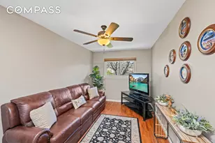 15 Hickory Cir, New York, NY 10312 - Photo 19