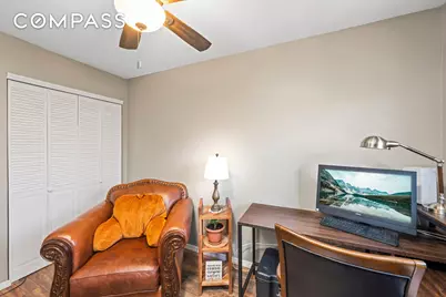 15 Hickory Circle, New York, NY 10312 - Photo 17