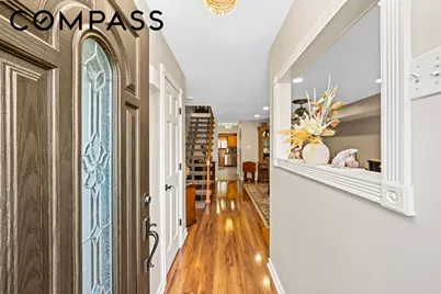 15 Hickory Circle, New York City, NY 10312 - Photo 5