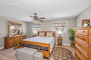 15 Hickory Cir, New York, NY 10312 - Photo 23