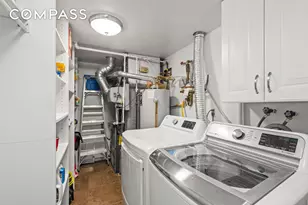 15 Hickory Cir, New York, NY 10312 - Photo 11