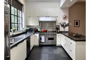 48 Jane St, New York City, NY 10014 - Photo 9