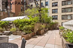 130 E 18th St, New York City, NY 10003 - Photo 11