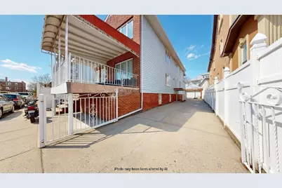 4205 Seagate Avenue, New York City, NY 11224 - Photo 3