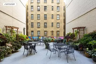 135 Eastern Pkwy, New York City, NY 11238 - Photo 19