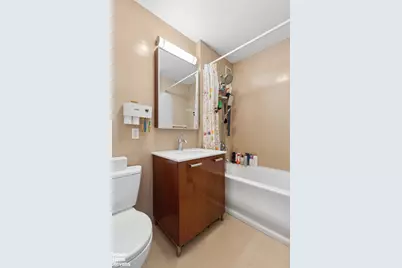 33-30 61st Street #201, New York City, NY 11377 - Photo 15